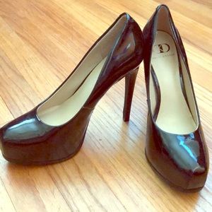 Kelsi Dagger Black Platform Heel